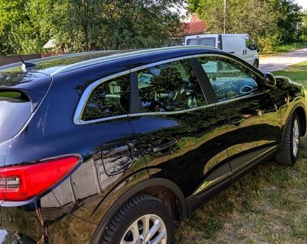 Черный Рено Kadjar, объемом двигателя 1.5 л и пробегом 230 тыс. км за 16500 $, фото 4 на Automoto.ua