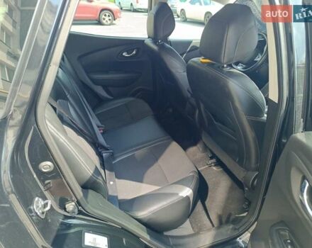 Черный Рено Kadjar, объемом двигателя 1.46 л и пробегом 137 тыс. км за 16900 $, фото 2 на Automoto.ua