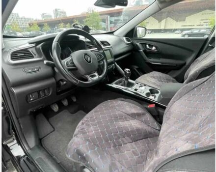 Чорний Рено Kadjar, об'ємом двигуна 1.5 л та пробігом 235 тис. км за 15500 $, фото 4 на Automoto.ua