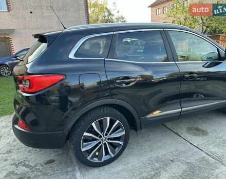 Черный Рено Kadjar, объемом двигателя 1.46 л и пробегом 198 тыс. км за 16950 $, фото 18 на Automoto.ua