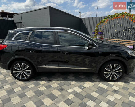 Черный Рено Kadjar, объемом двигателя 1.6 л и пробегом 190 тыс. км за 17200 $, фото 6 на Automoto.ua