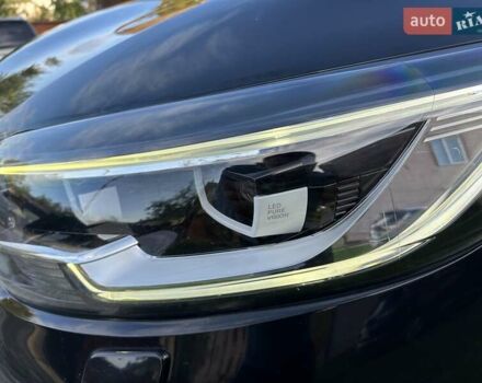 Черный Рено Kadjar, объемом двигателя 1.46 л и пробегом 198 тыс. км за 16950 $, фото 8 на Automoto.ua