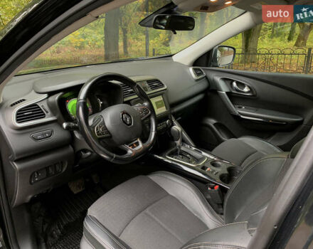 Черный Рено Kadjar, объемом двигателя 1.46 л и пробегом 263 тыс. км за 16000 $, фото 9 на Automoto.ua