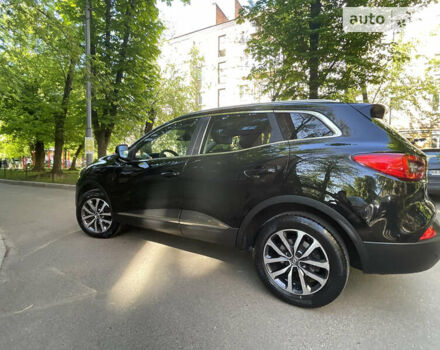 Черный Рено Kadjar, объемом двигателя 1.46 л и пробегом 213 тыс. км за 15499 $, фото 3 на Automoto.ua