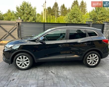 Черный Рено Kadjar, объемом двигателя 1.5 л и пробегом 175 тыс. км за 16900 $, фото 7 на Automoto.ua