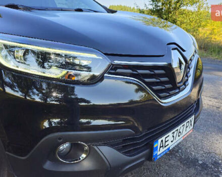 Черный Рено Kadjar, объемом двигателя 1.46 л и пробегом 260 тыс. км за 16000 $, фото 3 на Automoto.ua