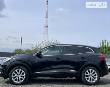 Черный Рено Kadjar, объемом двигателя 1.5 л и пробегом 144 тыс. км за 17187 $, фото 3 на Automoto.ua