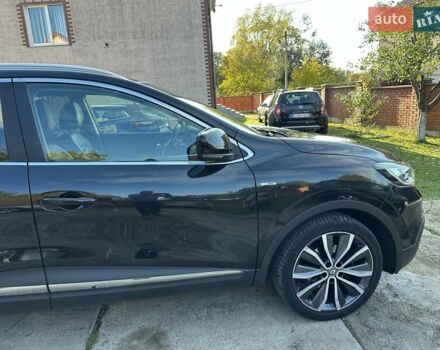 Черный Рено Kadjar, объемом двигателя 1.46 л и пробегом 198 тыс. км за 16950 $, фото 19 на Automoto.ua