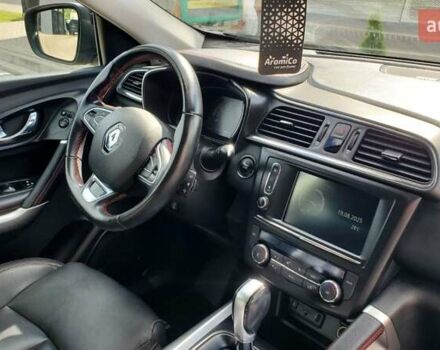 Чорний Рено Kadjar, об'ємом двигуна 1.2 л та пробігом 103 тис. км за 16200 $, фото 10 на Automoto.ua