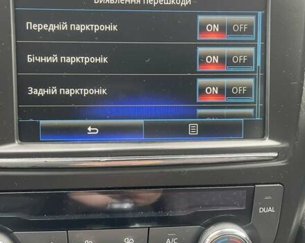 Черный Рено Kadjar, объемом двигателя 1.46 л и пробегом 252 тыс. км за 16000 $, фото 12 на Automoto.ua
