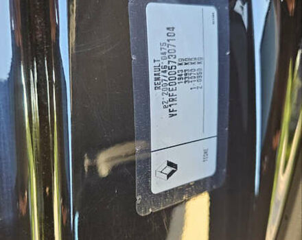 Черный Рено Kadjar, объемом двигателя 1.46 л и пробегом 260 тыс. км за 16000 $, фото 13 на Automoto.ua