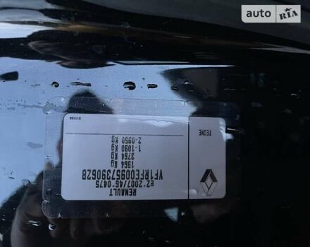 Чорний Рено Kadjar, об'ємом двигуна 1.6 л та пробігом 219 тис. км за 15588 $, фото 26 на Automoto.ua