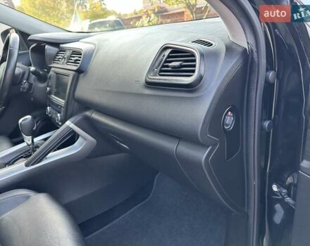 Черный Рено Kadjar, объемом двигателя 1.46 л и пробегом 198 тыс. км за 16950 $, фото 29 на Automoto.ua