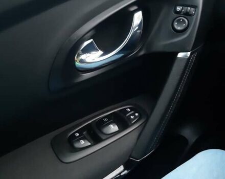 Черный Рено Kadjar, объемом двигателя 1.5 л и пробегом 175 тыс. км за 17900 $, фото 6 на Automoto.ua