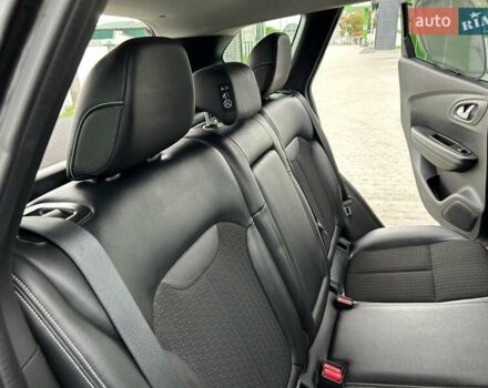 Черный Рено Kadjar, объемом двигателя 1.5 л и пробегом 240 тыс. км за 16100 $, фото 43 на Automoto.ua