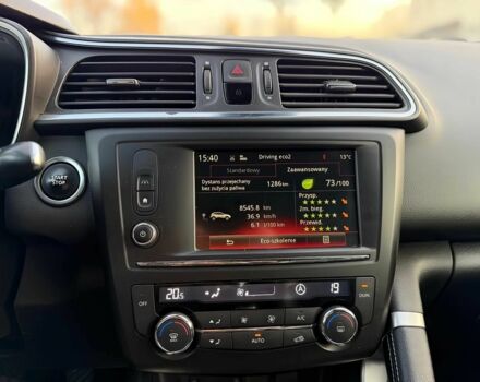 Черный Рено Kadjar, объемом двигателя 1.6 л и пробегом 47 тыс. км за 11500 $, фото 10 на Automoto.ua