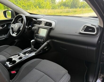 Черный Рено Kadjar, объемом двигателя 1.5 л и пробегом 223 тыс. км за 7900 $, фото 21 на Automoto.ua