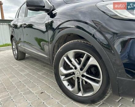 Черный Рено Kadjar, объемом двигателя 1.5 л и пробегом 240 тыс. км за 16100 $, фото 4 на Automoto.ua