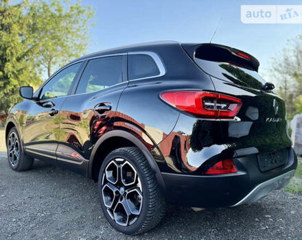 Черный Рено Kadjar, объемом двигателя 1.5 л и пробегом 140 тыс. км за 18400 $, фото 5 на Automoto.ua