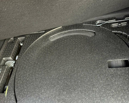 Черный Рено Kadjar, объемом двигателя 1.5 л и пробегом 70 тыс. км за 21000 $, фото 19 на Automoto.ua