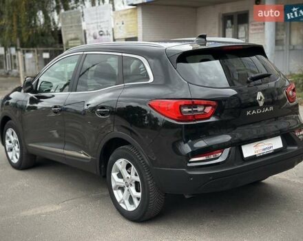 Черный Рено Kadjar, объемом двигателя 0 л и пробегом 156 тыс. км за 19900 $, фото 5 на Automoto.ua