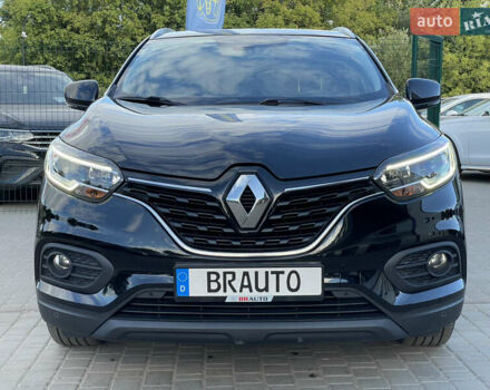 Черный Рено Kadjar, объемом двигателя 1.5 л и пробегом 156 тыс. км за 18999 $, фото 4 на Automoto.ua