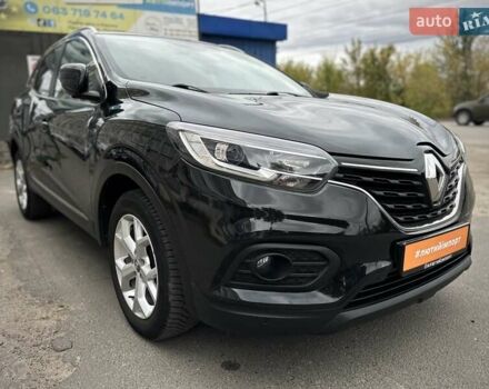 Черный Рено Kadjar, объемом двигателя 0 л и пробегом 156 тыс. км за 19900 $, фото 39 на Automoto.ua