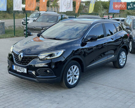 Черный Рено Kadjar, объемом двигателя 1.5 л и пробегом 156 тыс. км за 18999 $, фото 1 на Automoto.ua