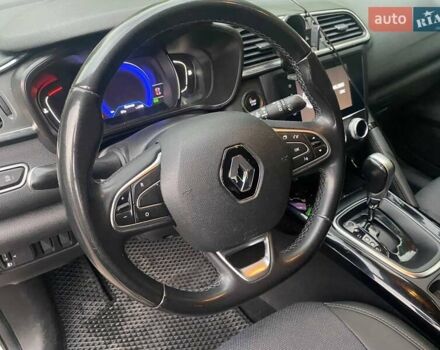 Черный Рено Kadjar, объемом двигателя 1.46 л и пробегом 206 тыс. км за 20700 $, фото 36 на Automoto.ua