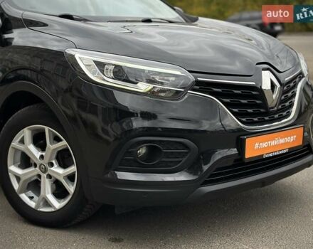 Черный Рено Kadjar, объемом двигателя 0 л и пробегом 156 тыс. км за 19900 $, фото 11 на Automoto.ua