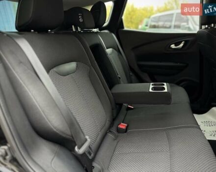 Черный Рено Kadjar, объемом двигателя 0 л и пробегом 156 тыс. км за 19900 $, фото 124 на Automoto.ua