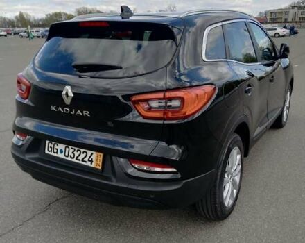 Черный Рено Kadjar, объемом двигателя 0 л и пробегом 195 тыс. км за 18200 $, фото 2 на Automoto.ua