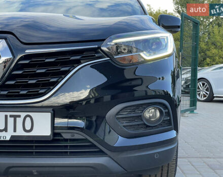 Черный Рено Kadjar, объемом двигателя 1.5 л и пробегом 156 тыс. км за 18999 $, фото 6 на Automoto.ua