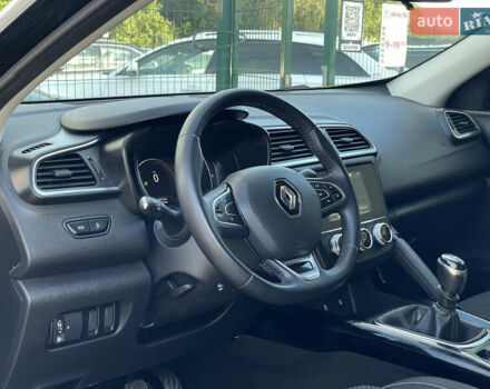 Черный Рено Kadjar, объемом двигателя 1.5 л и пробегом 156 тыс. км за 18999 $, фото 24 на Automoto.ua