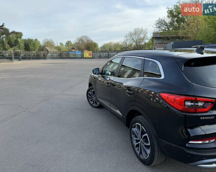 Черный Рено Kadjar, объемом двигателя 1.5 л и пробегом 70 тыс. км за 21000 $, фото 2 на Automoto.ua