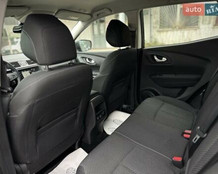 Черный Рено Kadjar, объемом двигателя 0 л и пробегом 156 тыс. км за 19900 $, фото 110 на Automoto.ua
