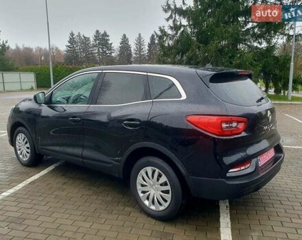 Черный Рено Kadjar, объемом двигателя 1.5 л и пробегом 216 тыс. км за 16800 $, фото 3 на Automoto.ua