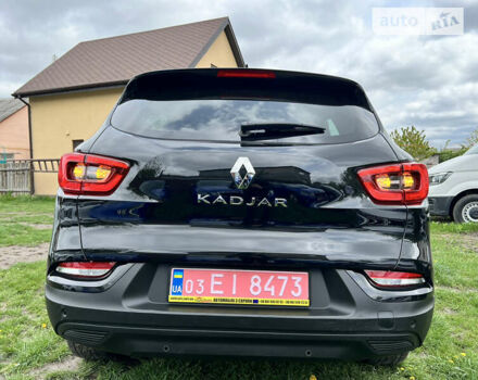 Черный Рено Kadjar, объемом двигателя 1.5 л и пробегом 163 тыс. км за 18900 $, фото 2 на Automoto.ua