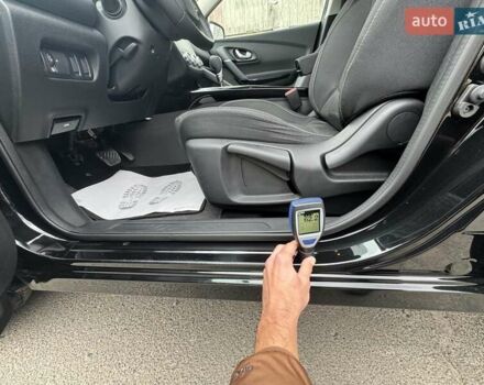Черный Рено Kadjar, объемом двигателя 0 л и пробегом 156 тыс. км за 19900 $, фото 173 на Automoto.ua