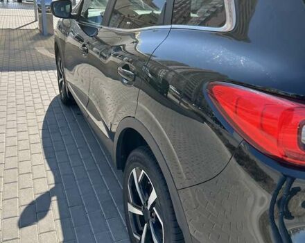 Черный Рено Kadjar, объемом двигателя 1.46 л и пробегом 92 тыс. км за 21000 $, фото 5 на Automoto.ua