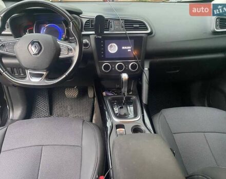 Черный Рено Kadjar, объемом двигателя 1.46 л и пробегом 206 тыс. км за 20700 $, фото 32 на Automoto.ua