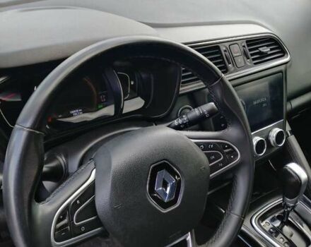 Черный Рено Kadjar, объемом двигателя 0 л и пробегом 195 тыс. км за 18200 $, фото 11 на Automoto.ua