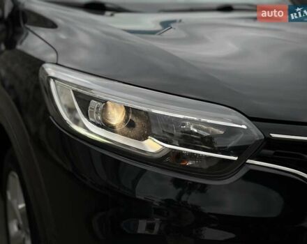 Черный Рено Kadjar, объемом двигателя 0 л и пробегом 156 тыс. км за 19900 $, фото 17 на Automoto.ua