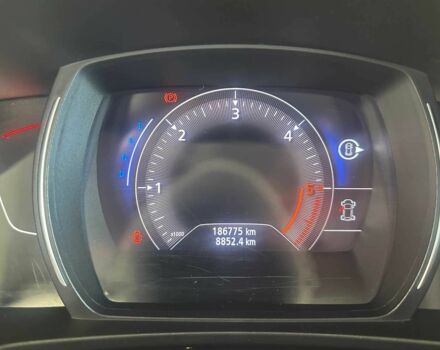 Черный Рено Kadjar, объемом двигателя 1.5 л и пробегом 186 тыс. км за 18950 $, фото 8 на Automoto.ua