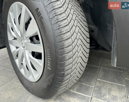 Черный Рено Kadjar, объемом двигателя 1.5 л и пробегом 216 тыс. км за 16700 $, фото 52 на Automoto.ua