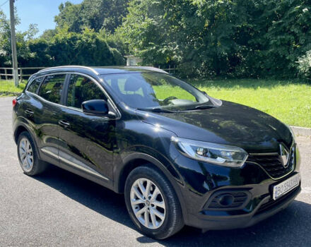 Черный Рено Kadjar, объемом двигателя 1.46 л и пробегом 240 тыс. км за 18700 $, фото 1 на Automoto.ua