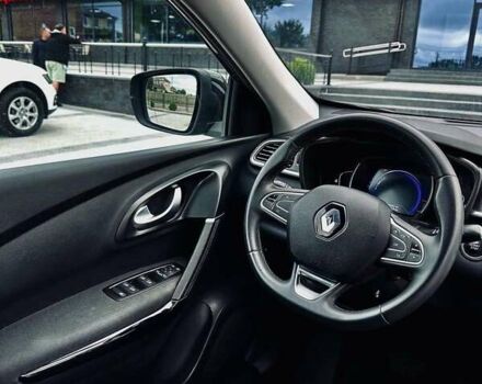 Черный Рено Kadjar, объемом двигателя 1.5 л и пробегом 108 тыс. км за 18500 $, фото 12 на Automoto.ua