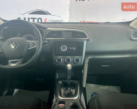 Черный Рено Kadjar, объемом двигателя 1.5 л и пробегом 189 тыс. км за 18950 $, фото 12 на Automoto.ua
