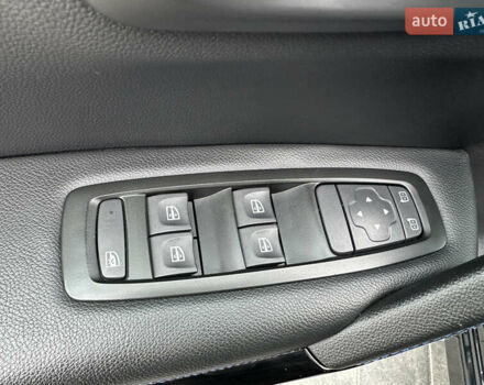Черный Рено Kadjar, объемом двигателя 1.5 л и пробегом 216 тыс. км за 16700 $, фото 41 на Automoto.ua