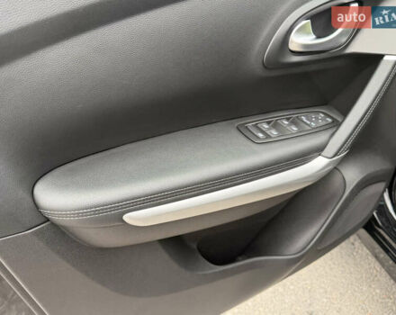 Черный Рено Kadjar, объемом двигателя 1.5 л и пробегом 100 тыс. км за 20900 $, фото 44 на Automoto.ua